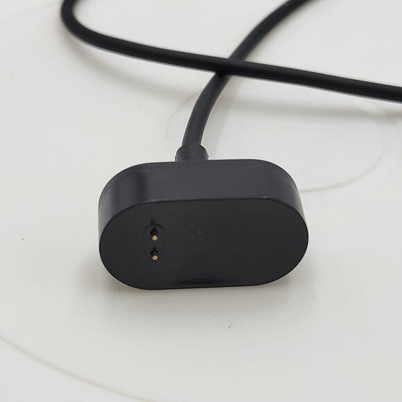 FitBit Fitness Activity Tracker Black Metal Bands Magnetic Lock‎ with Charger - Picture 10 of 12